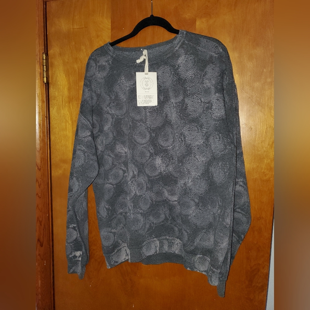 Urban Outfitters Oversized NWT XL light and dark Grey Urban Renewal Sweatshirt